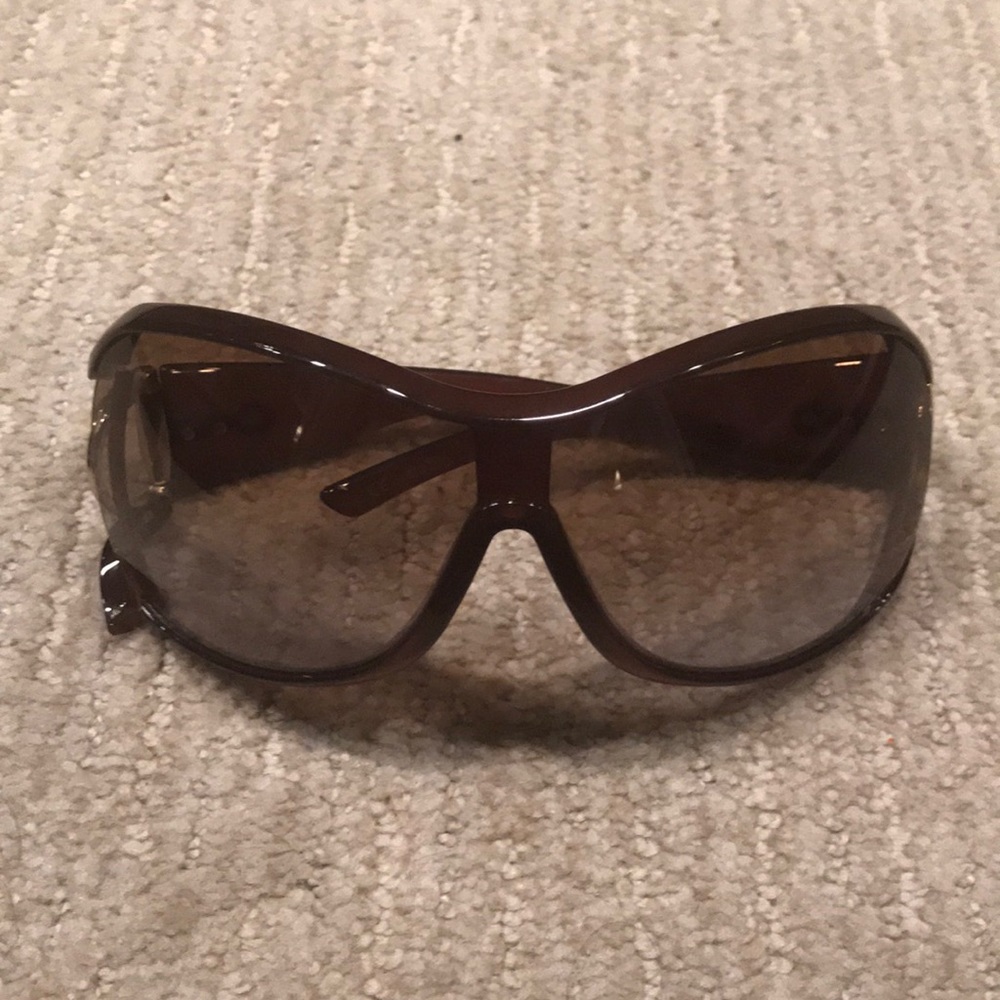 Gucci sunglasses - Picture 1 of 8